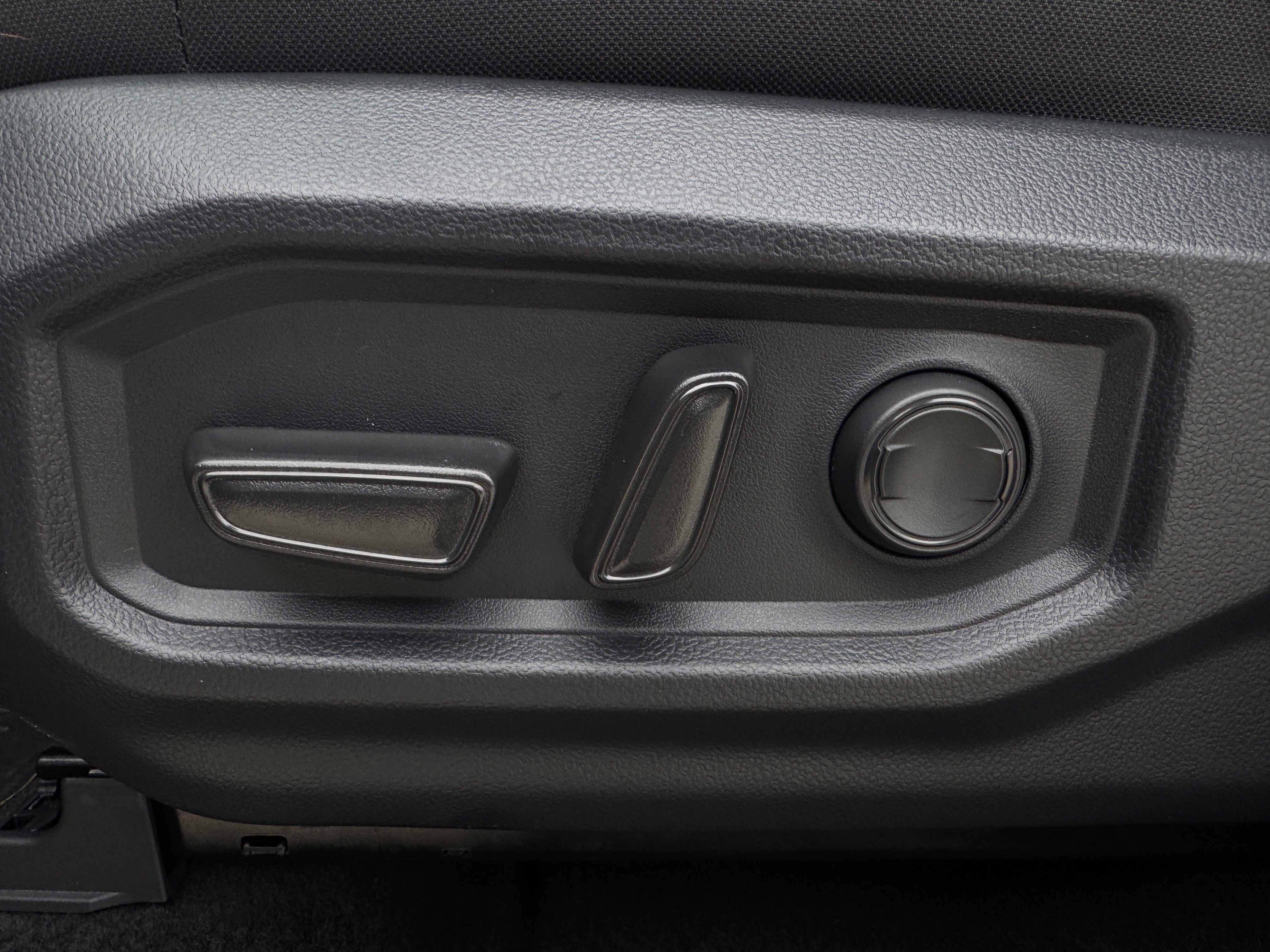 New 2026 Toyota Tundra SR5 AWD/4WD image 27