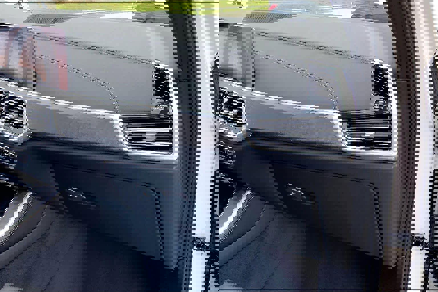 Used 2023 BMW X5 xDrive40i w/ Premium Package image 18