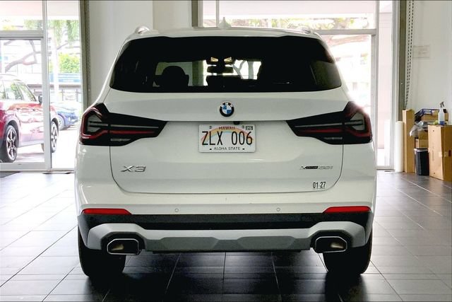 Used 2024 BMW X3 xDrive30i AWD/4WD image 4