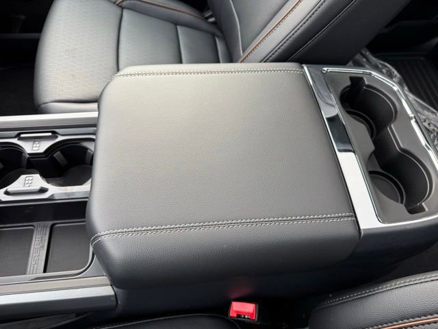 New 2026 Ford F350 Lariat w/ Black Appearance Package image 20