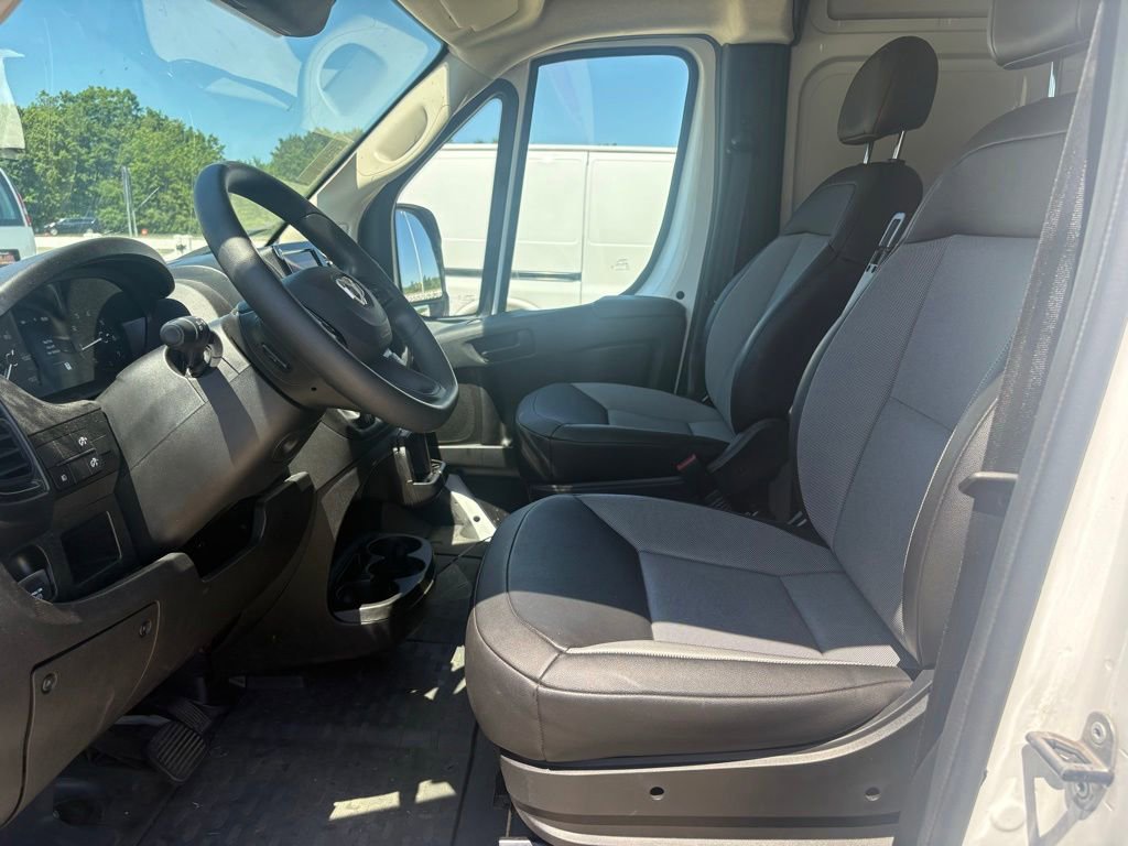 Used 2026 RAM ProMaster 2500 w/ Convenience Group FWD image 12
