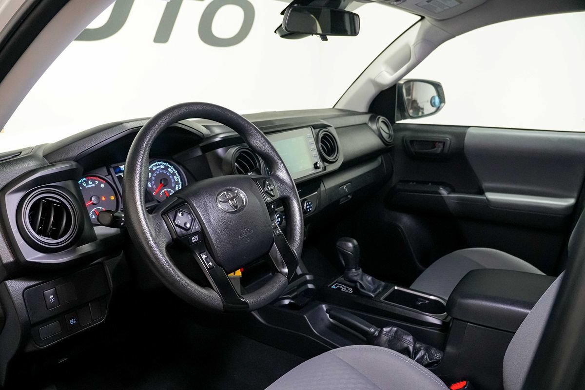 Used 2022 Toyota Tacoma SR RWD image 12