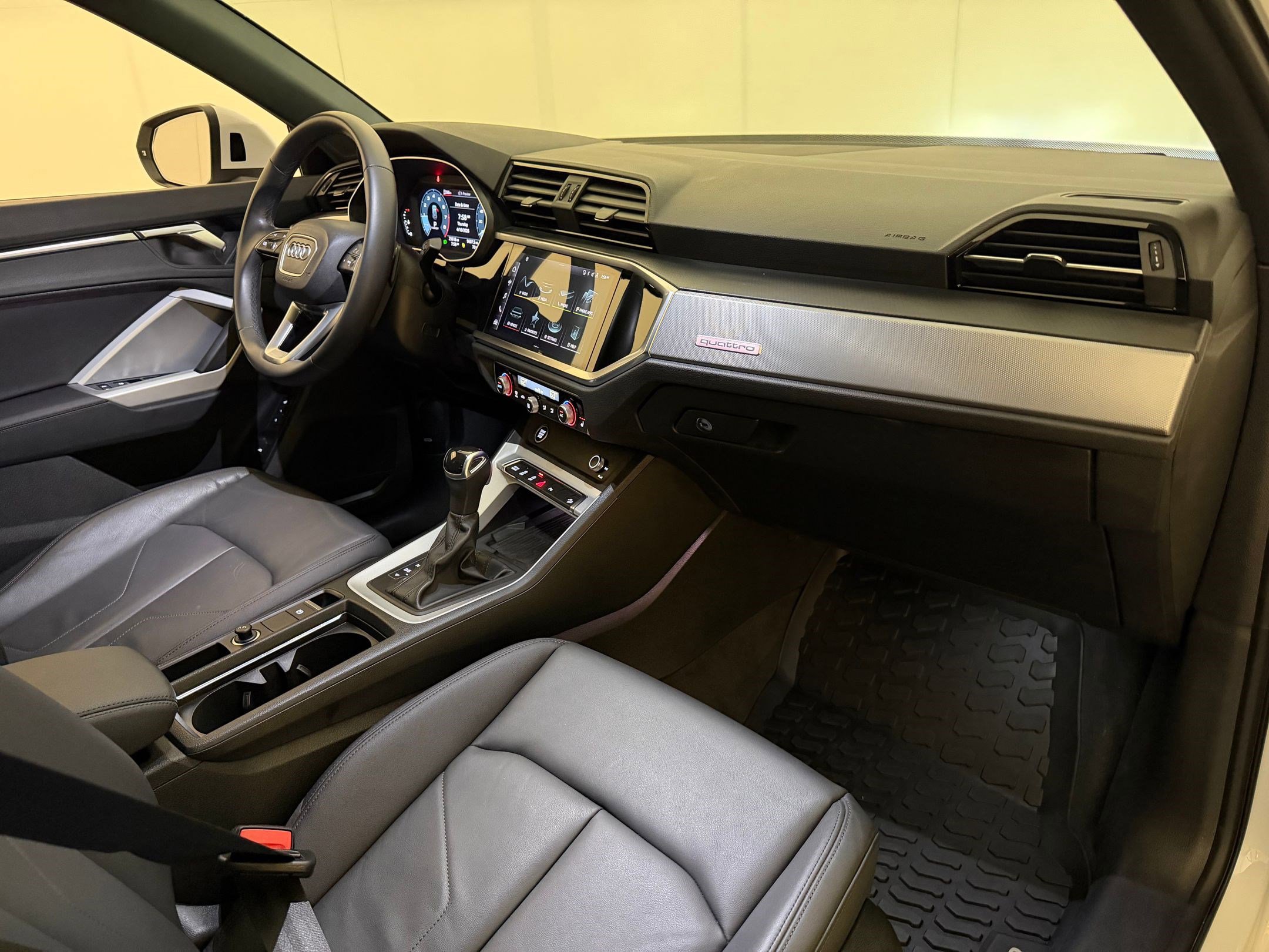 Certified 2023 Audi Q3 2.0T Premium Plus AWD/4WD image 31