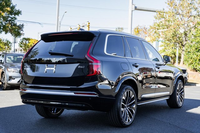 Used 2026 Volvo XC90 B6 Plus w/ Protection Package Premier AWD/4WD image 4