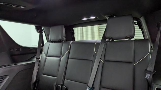 Used 2023 Cadillac Escalade Sport AWD/4WD image 18
