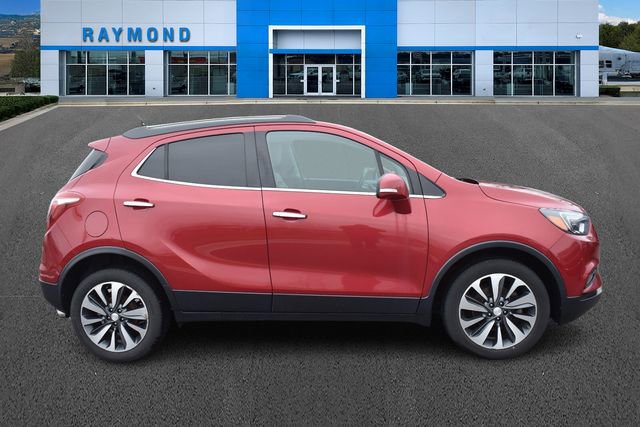 Used 2019 Buick Encore Essence image 2