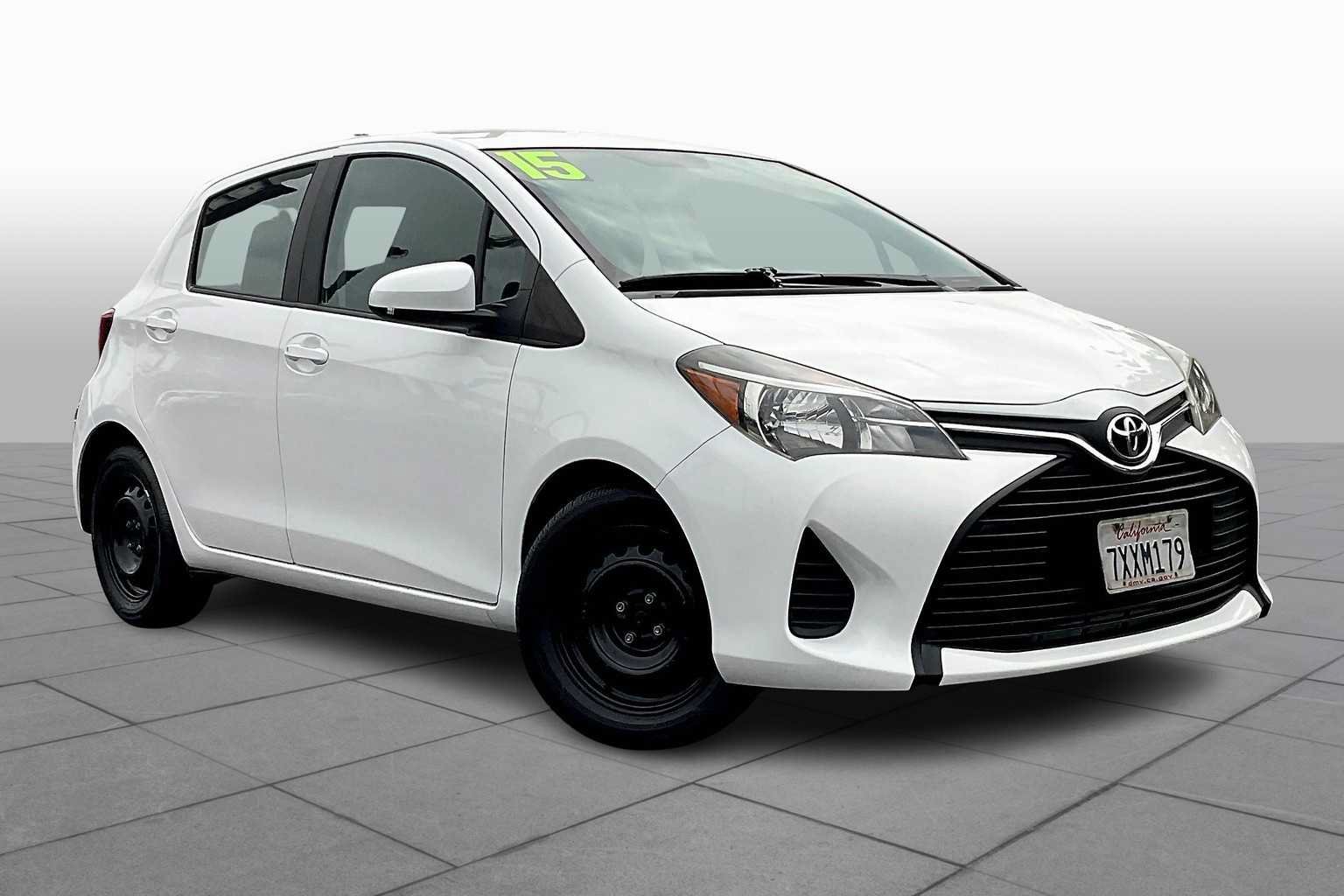 Used 2015 Toyota Yaris L FWD image 2