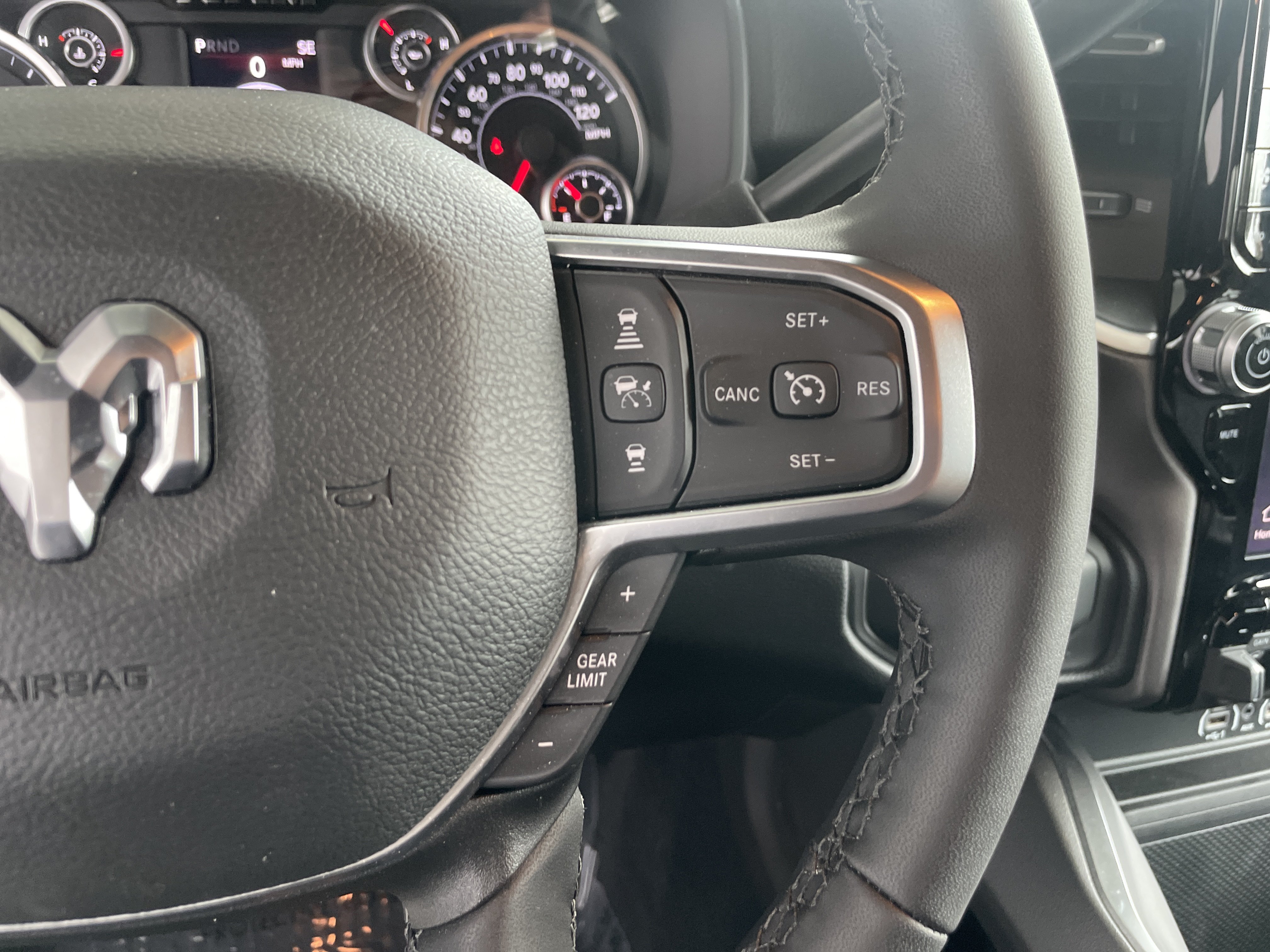 Used 2026 RAM 3500 Big Horn AWD/4WD image 19