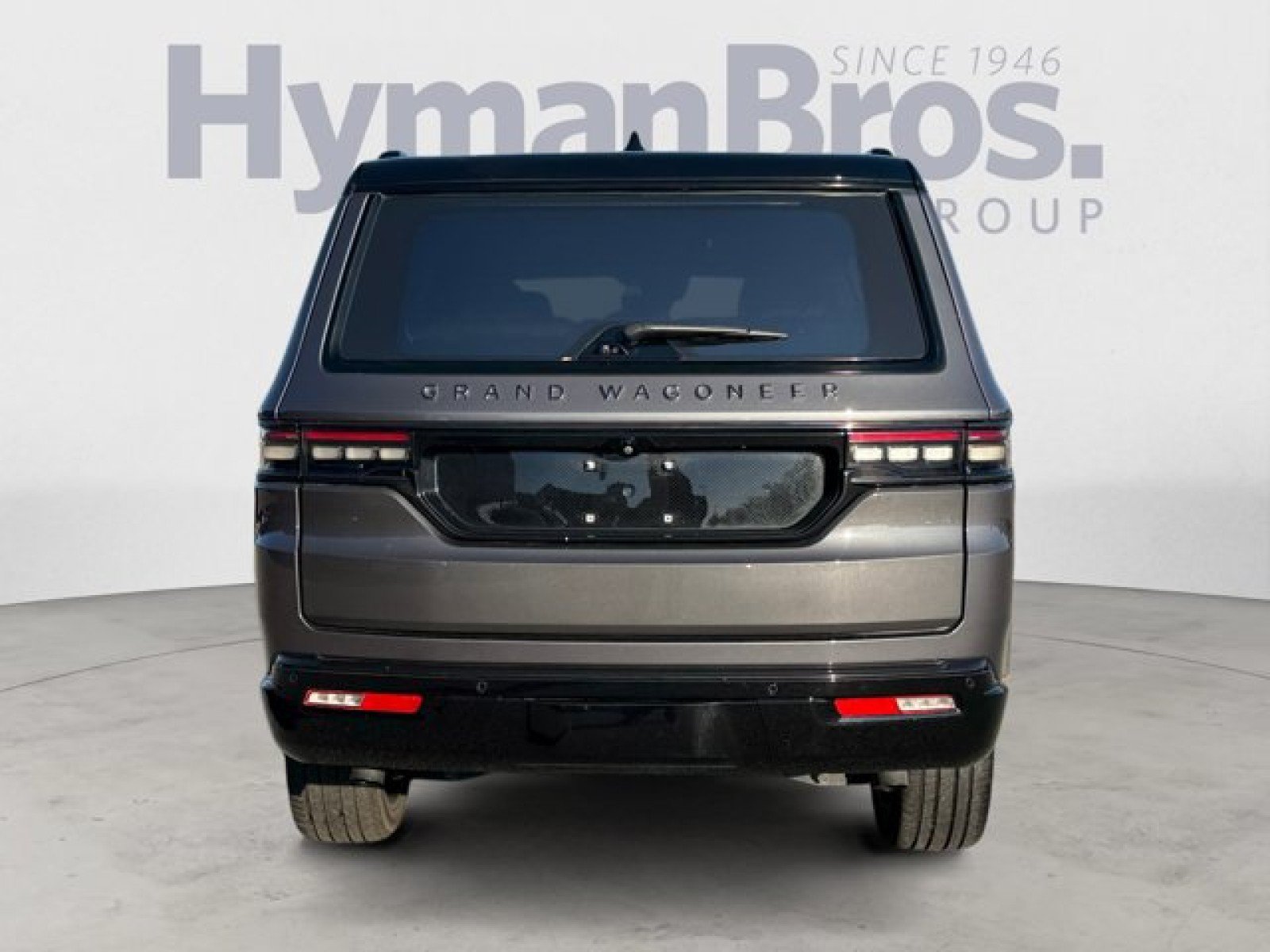 Used 2024 Jeep Grand Wagoneer Series II w/ Quick Order Packagew 28T AWD/4WD image 4
