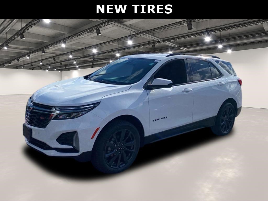 Used 2022 Chevrolet Equinox RS image 3