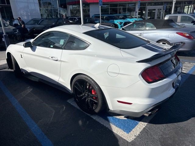 Used 2022 Ford Mustang Shelby GT500 w/ Technology Package RWD image 5