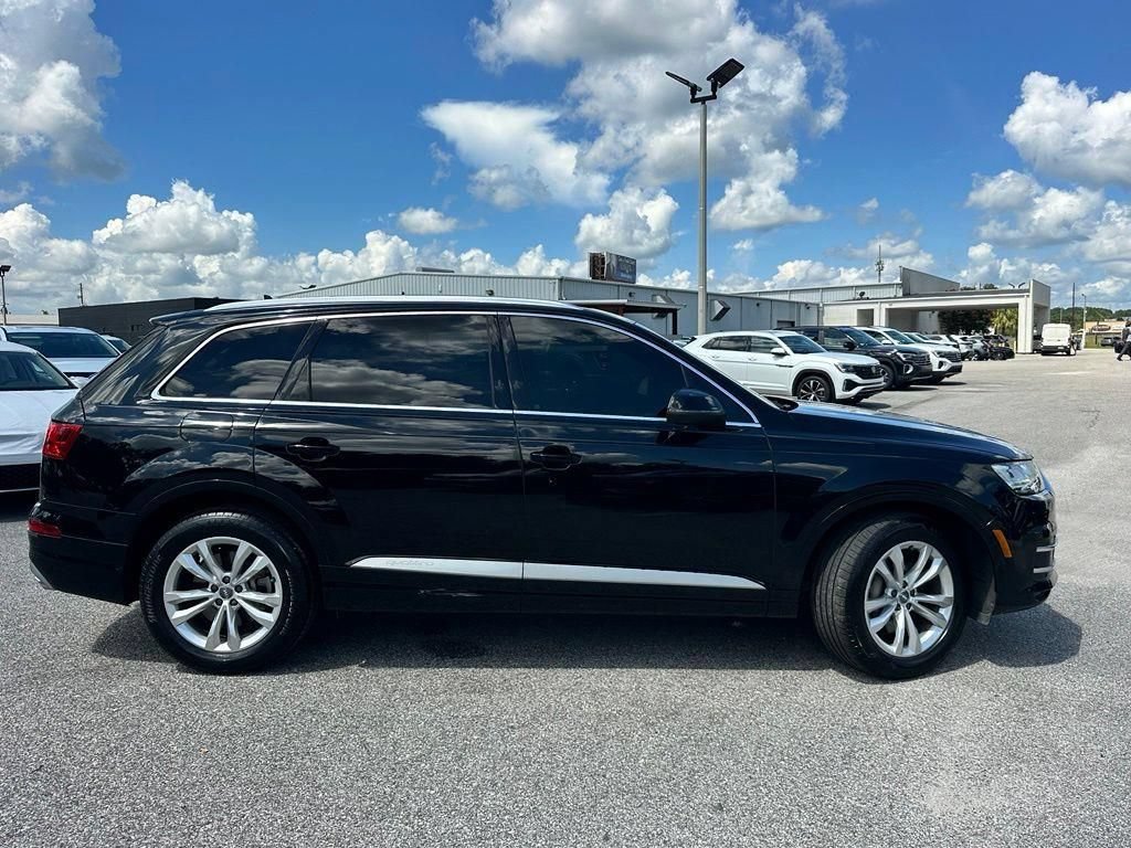 Used 2017 Audi Q7 2.0T Premium Plus AWD/4WD image 5