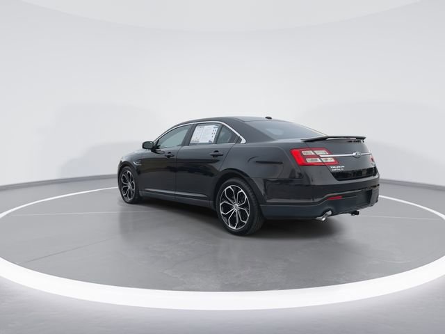 Used 2013 Ford Taurus SHO image 6