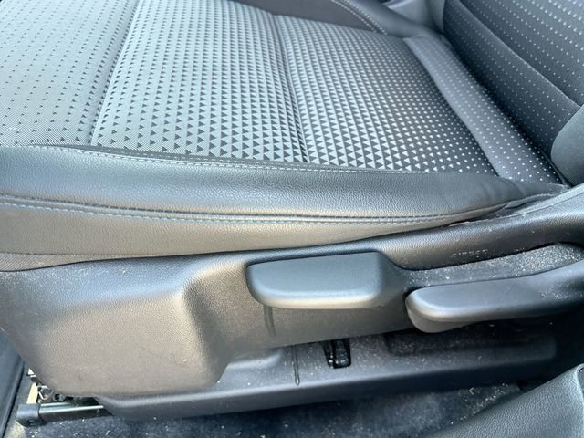 Used 2024 Chevrolet Trax LT w/ Driver Confidence Package FWD image 16