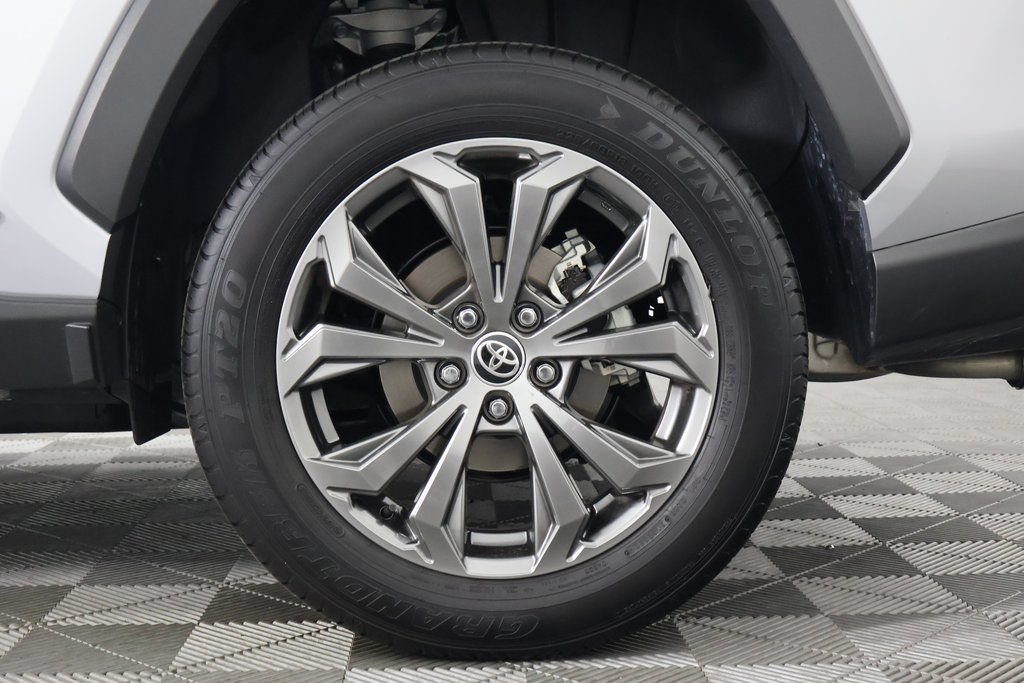 Used 2024 Toyota RAV4 XLE Premium w/ Weather Package AWD/4WD image 16