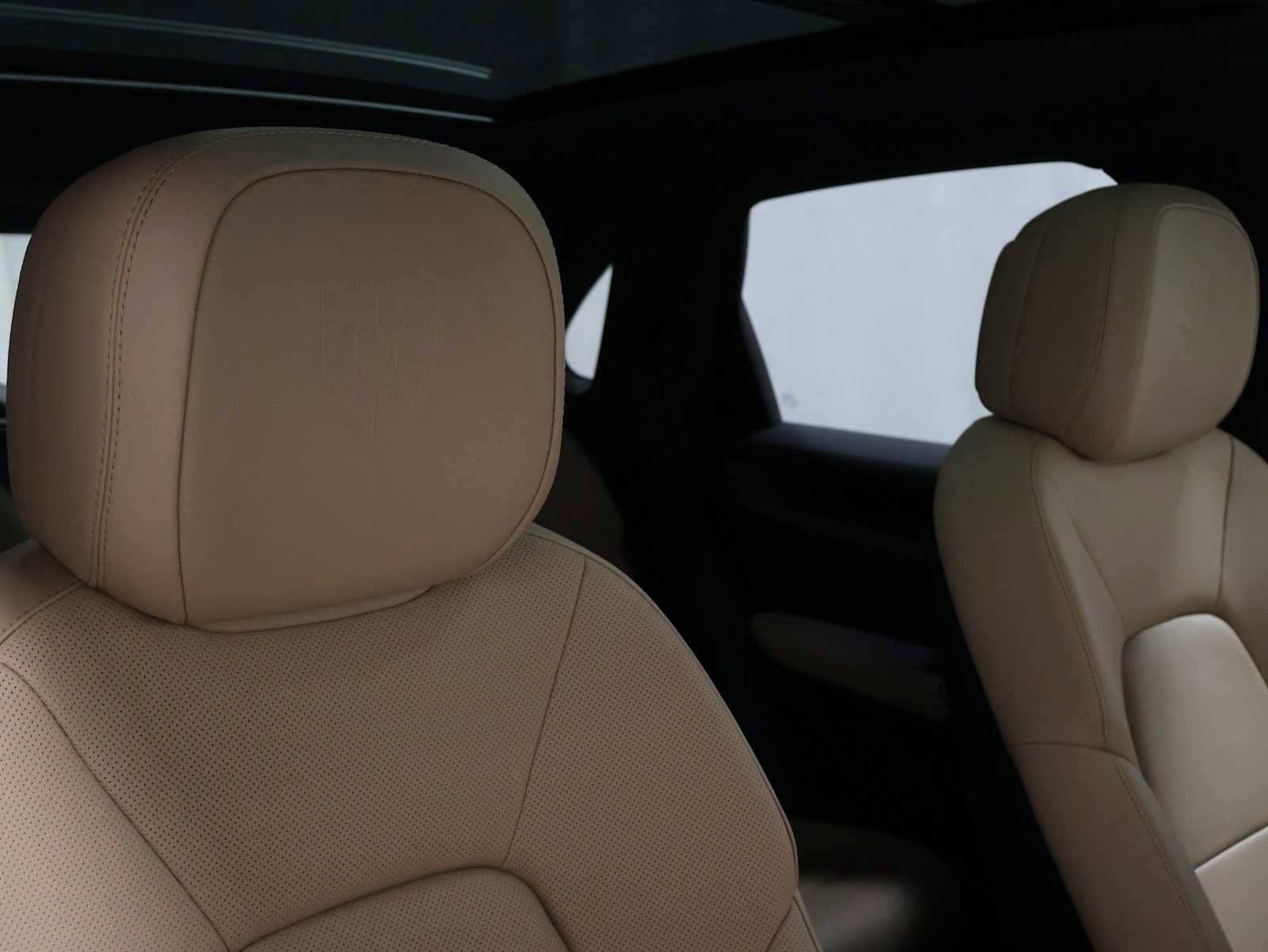 New 2026 Porsche Cayenne S AWD/4WD image 22