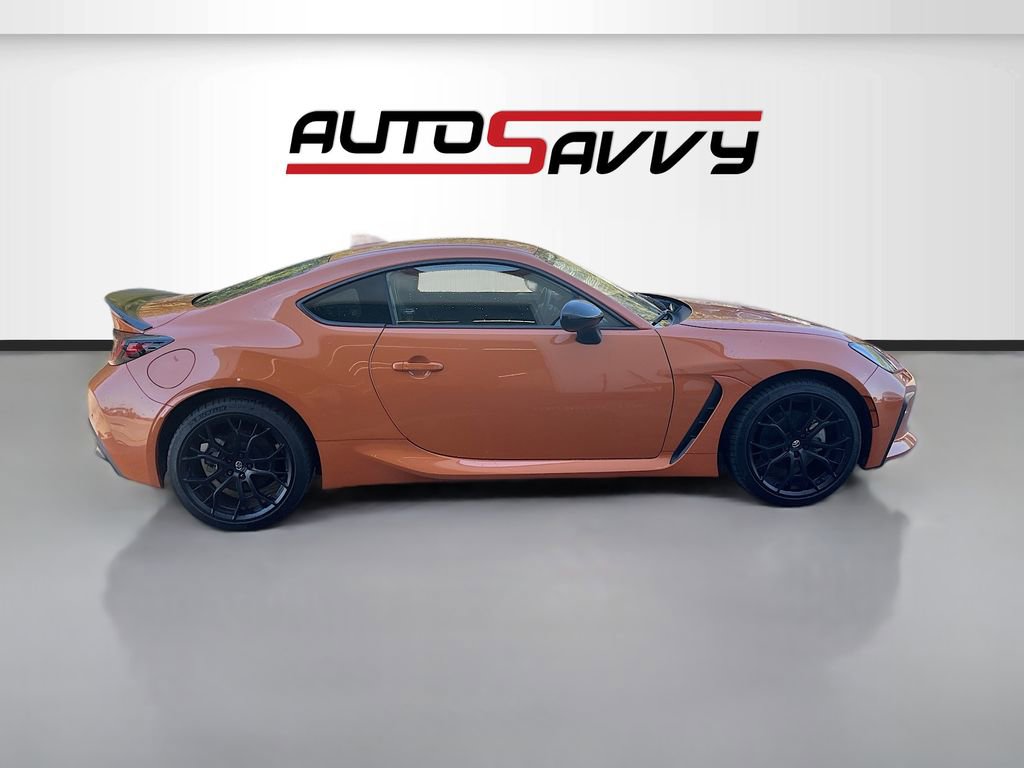 Used 2023 Toyota GR86 10th Anniversary SE image 8
