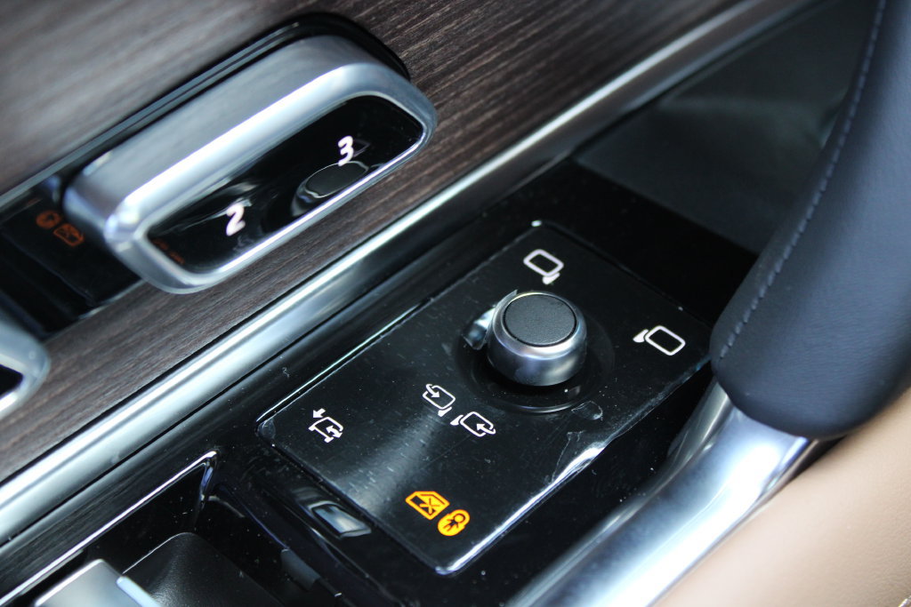 New 2027 Land Rover Range Rover SE AWD/4WD image 23