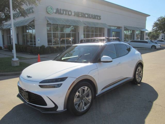 Used 2024 Genesis GV60 RWD image 1