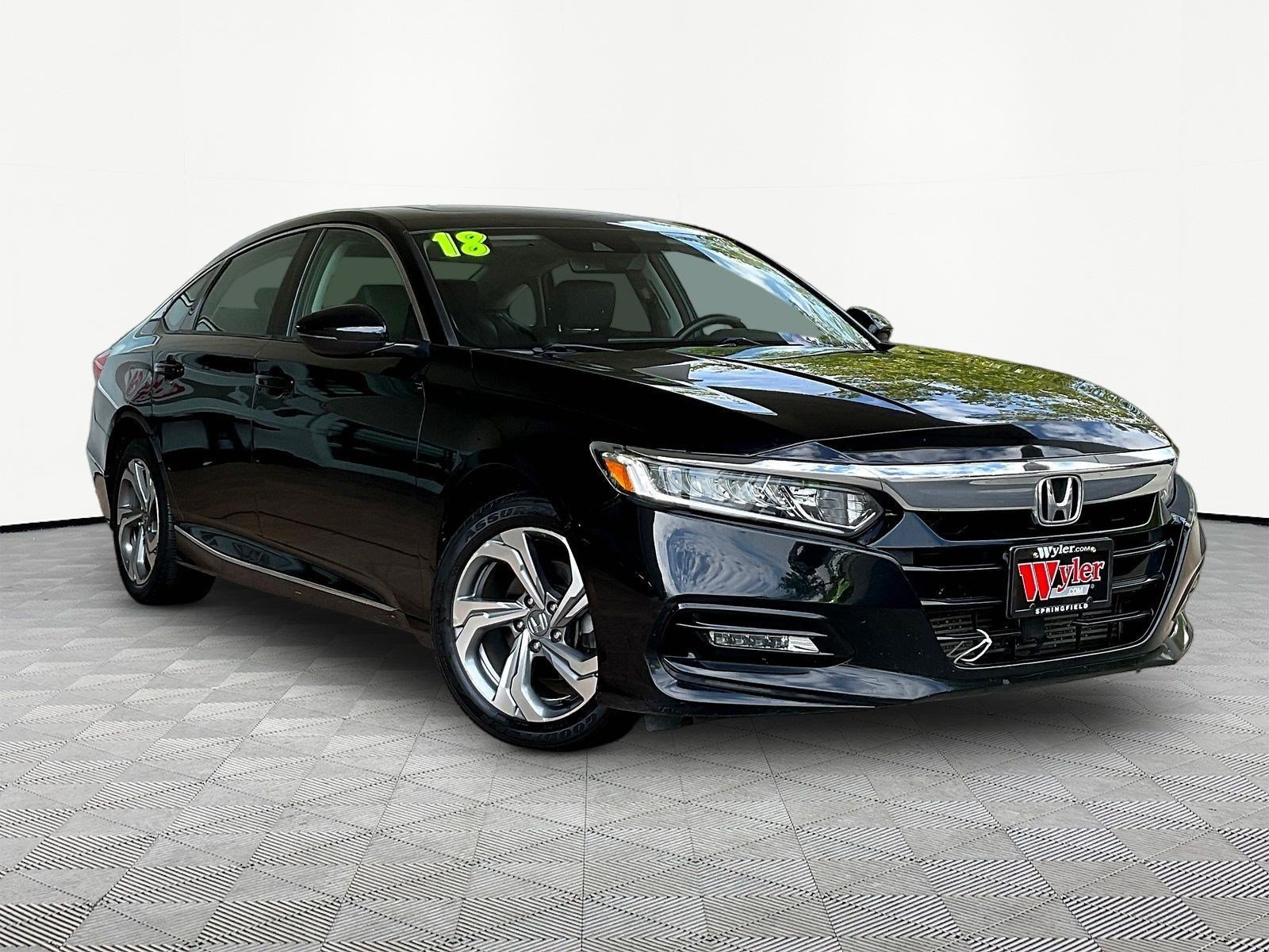 Used 2018 Honda Accord EX-L image 3