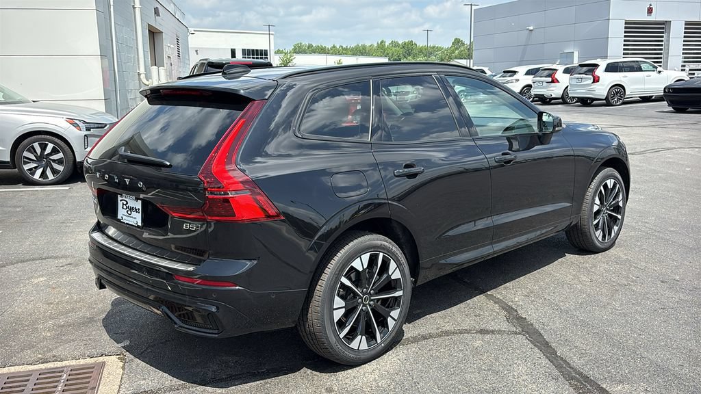 New 2026 Volvo XC60 B5 Plus w/ Protection Package Premier AWD/4WD image 28