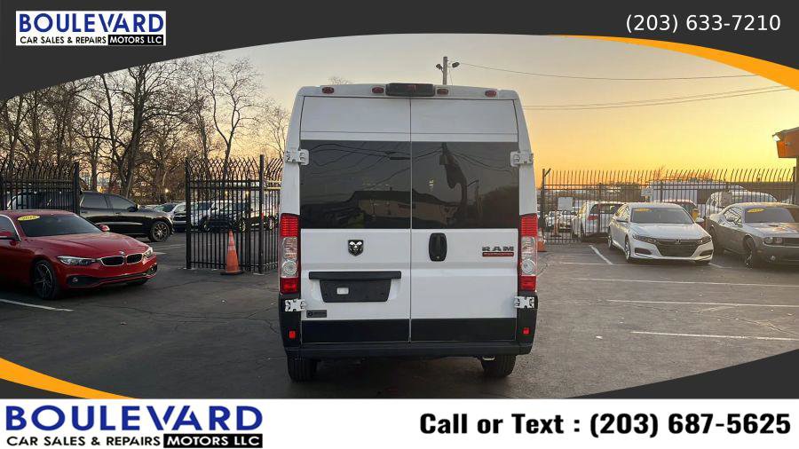Used 2021 RAM ProMaster 2500 w/ Convenience Group FWD image 7