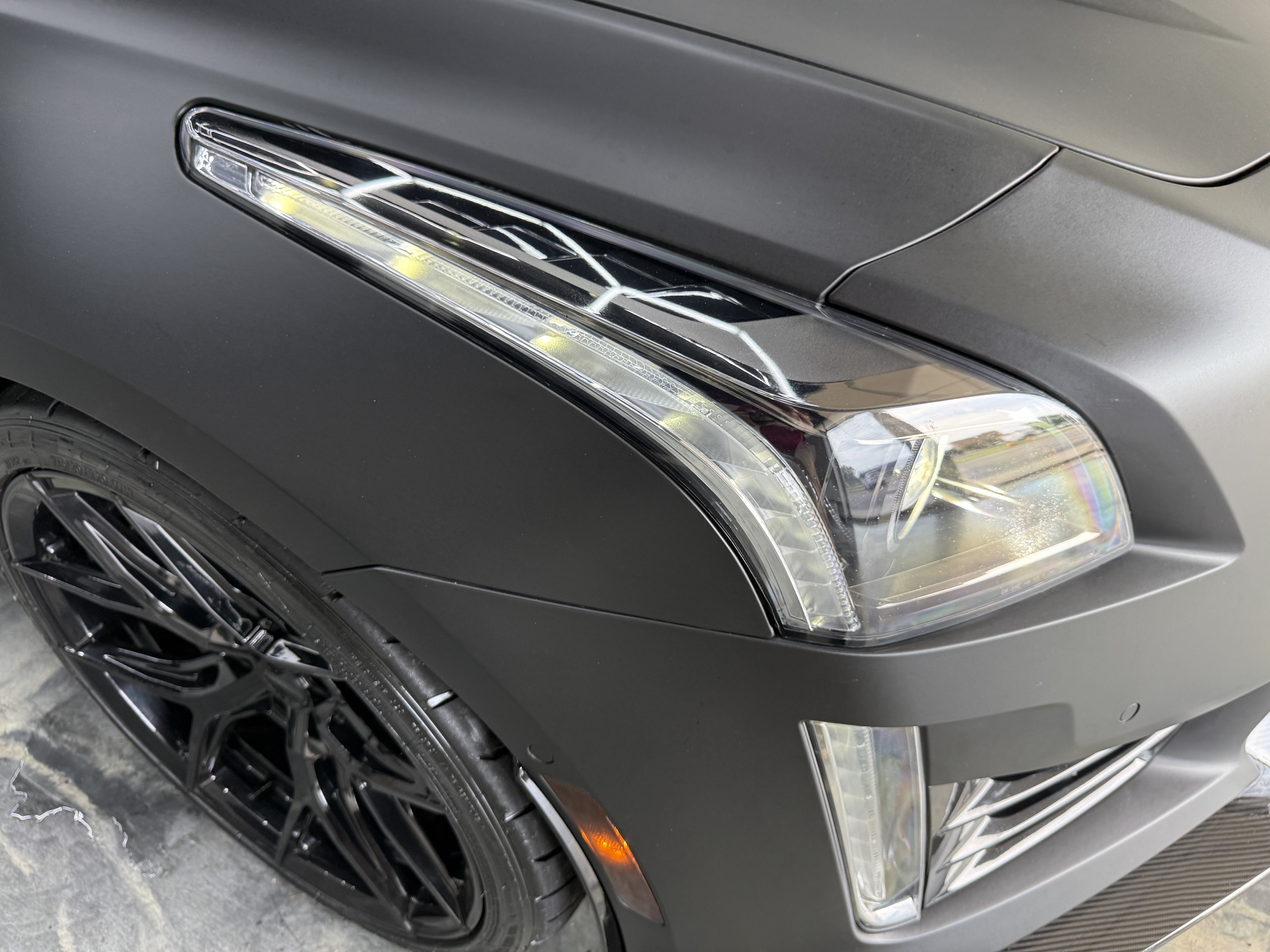 Used 2017 Cadillac CTS V w/ Carbon Fiber Package RWD image 55
