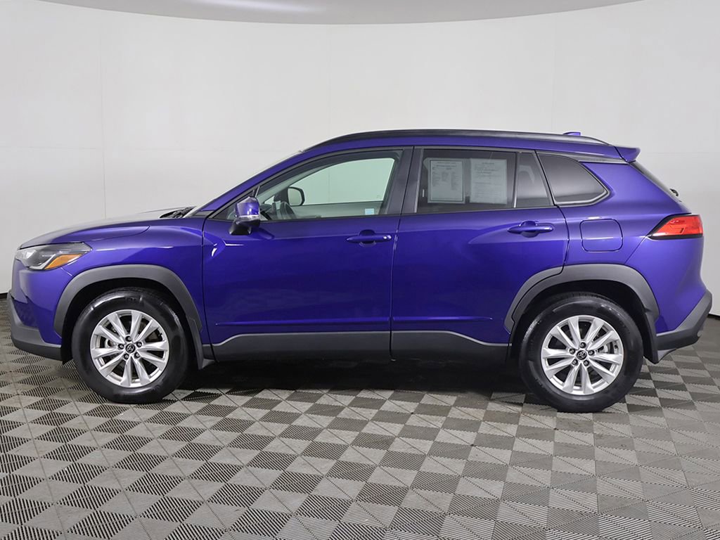 Used 2023 Toyota Corolla Cross LE image 15