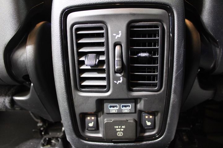 Used 2025 Dodge Durango GT image 24