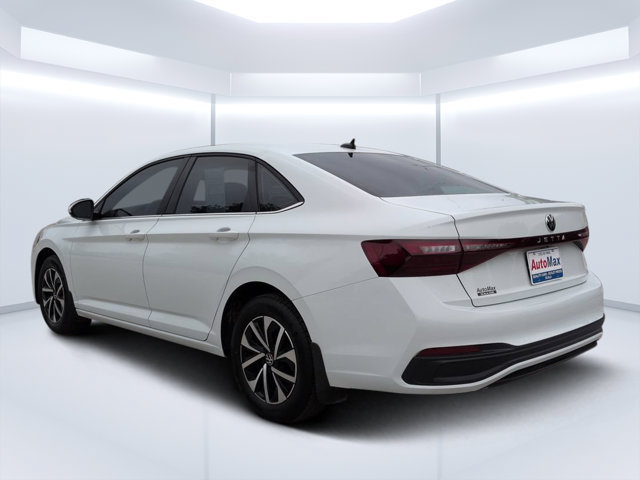 Used 2025 Volkswagen Jetta S FWD image 5