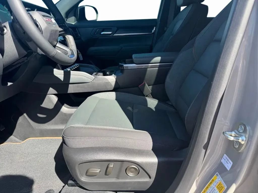 New 2026 GMC Terrain AT4 AWD/4WD image 9