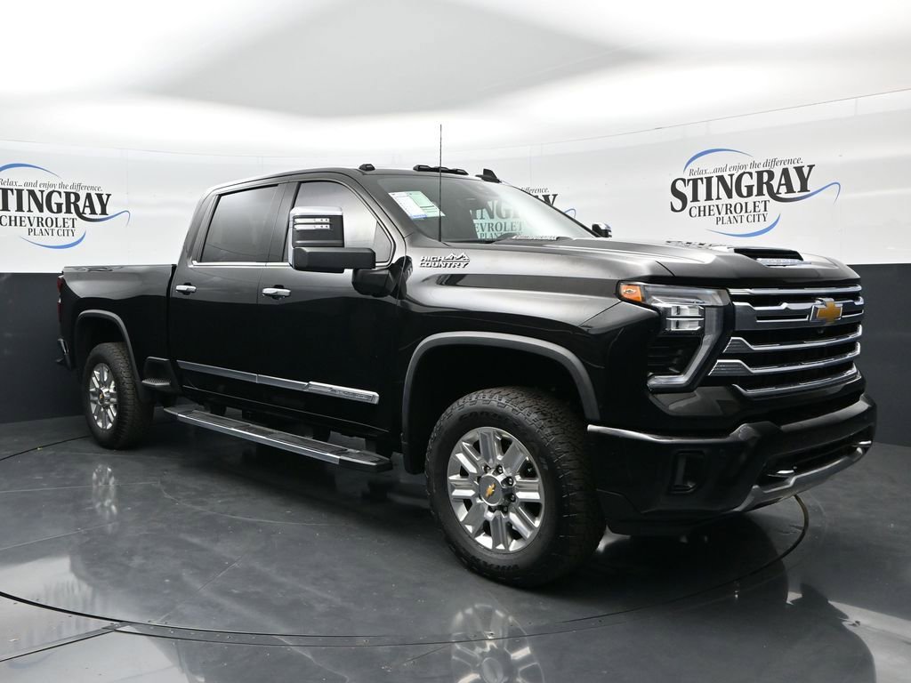 Used 2024 Chevrolet Silverado 2500 High Country w/ High Country Premium Package image 5