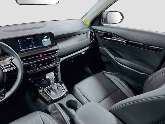 New 2026 Kia Seltos EX FWD image 23