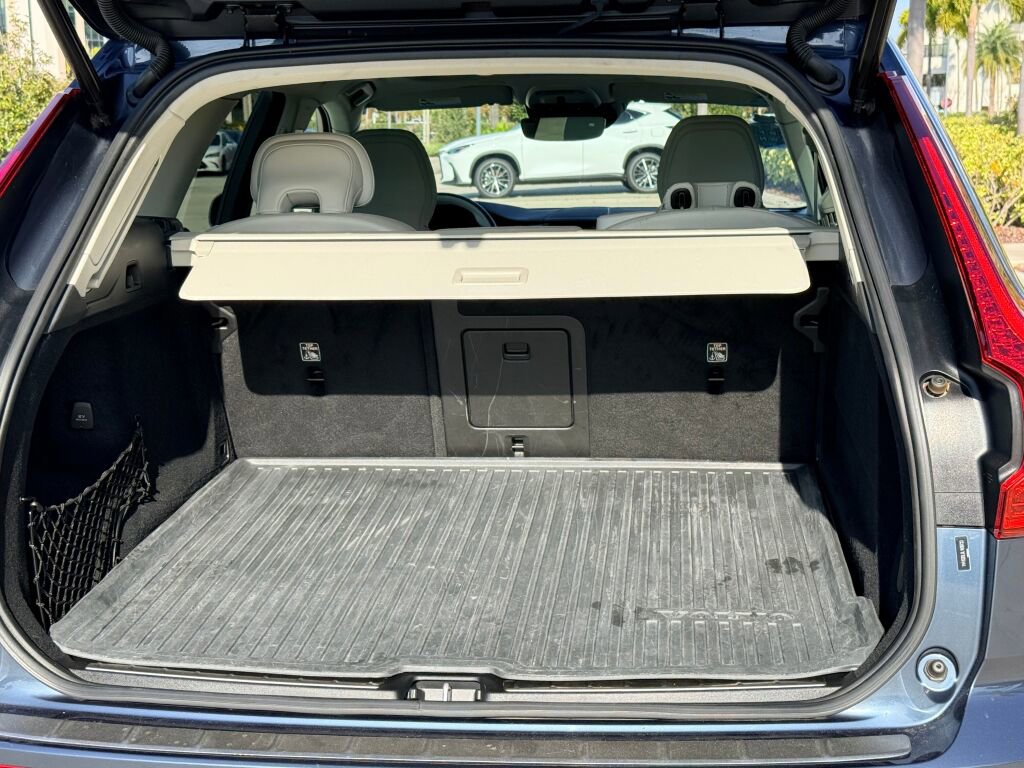 Used 2020 Volvo XC60 T5 Inscription w/ Protection Package Premier image 14