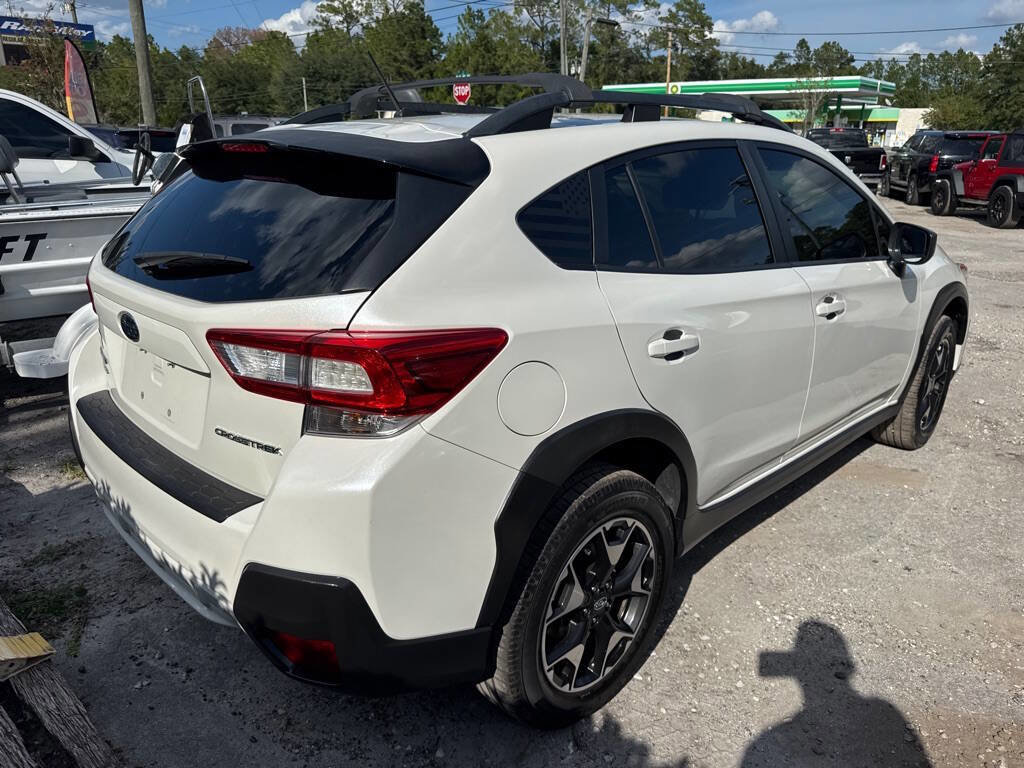 Used 2019 Subaru Crosstrek 2.0i w/ Eyesight System image 4