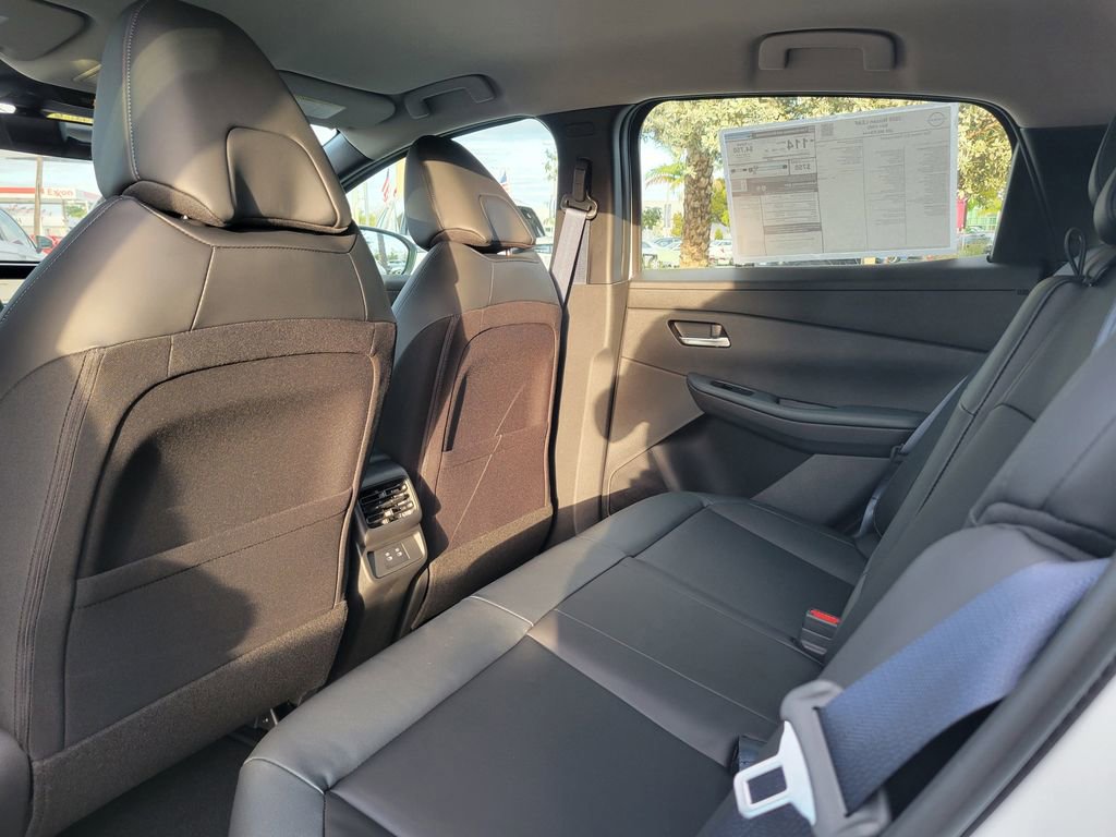 New 2026 Nissan Leaf SV+ w/ Floor Mat Package (SV+) image 5