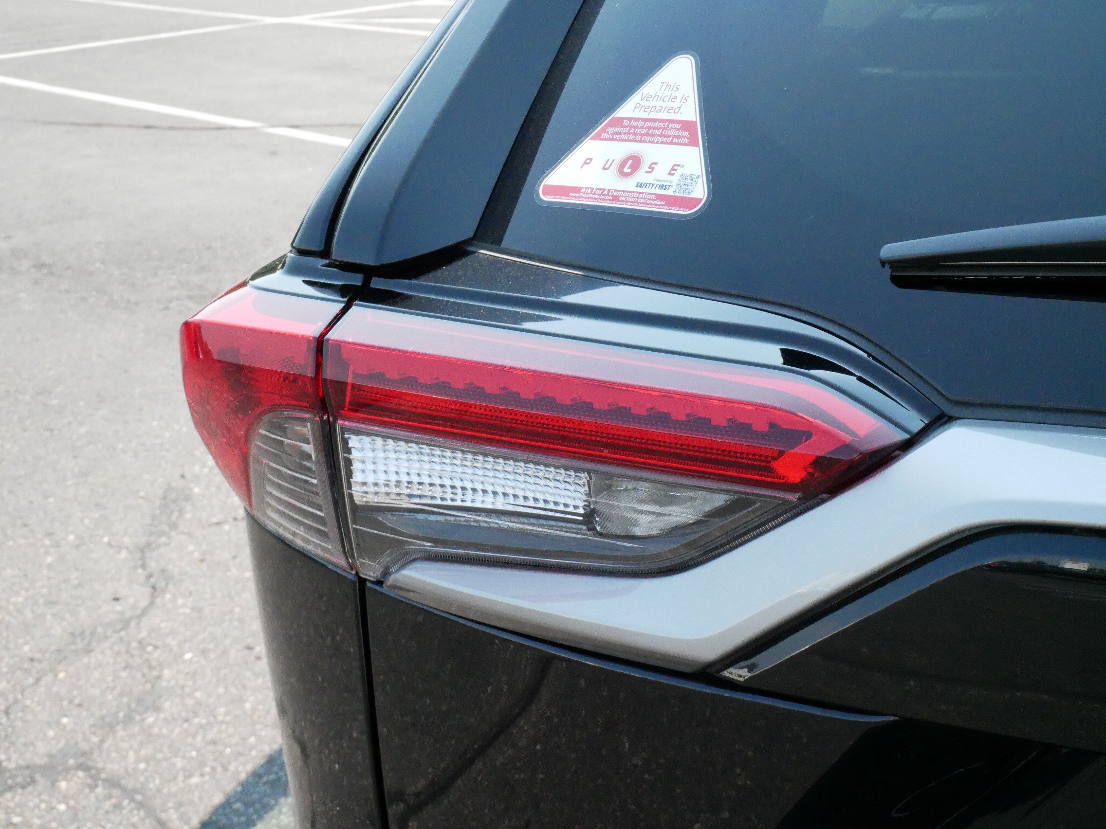 Certified 2025 Toyota RAV4 Limited w/ Advanced Technology Package AWD/4WD image 17