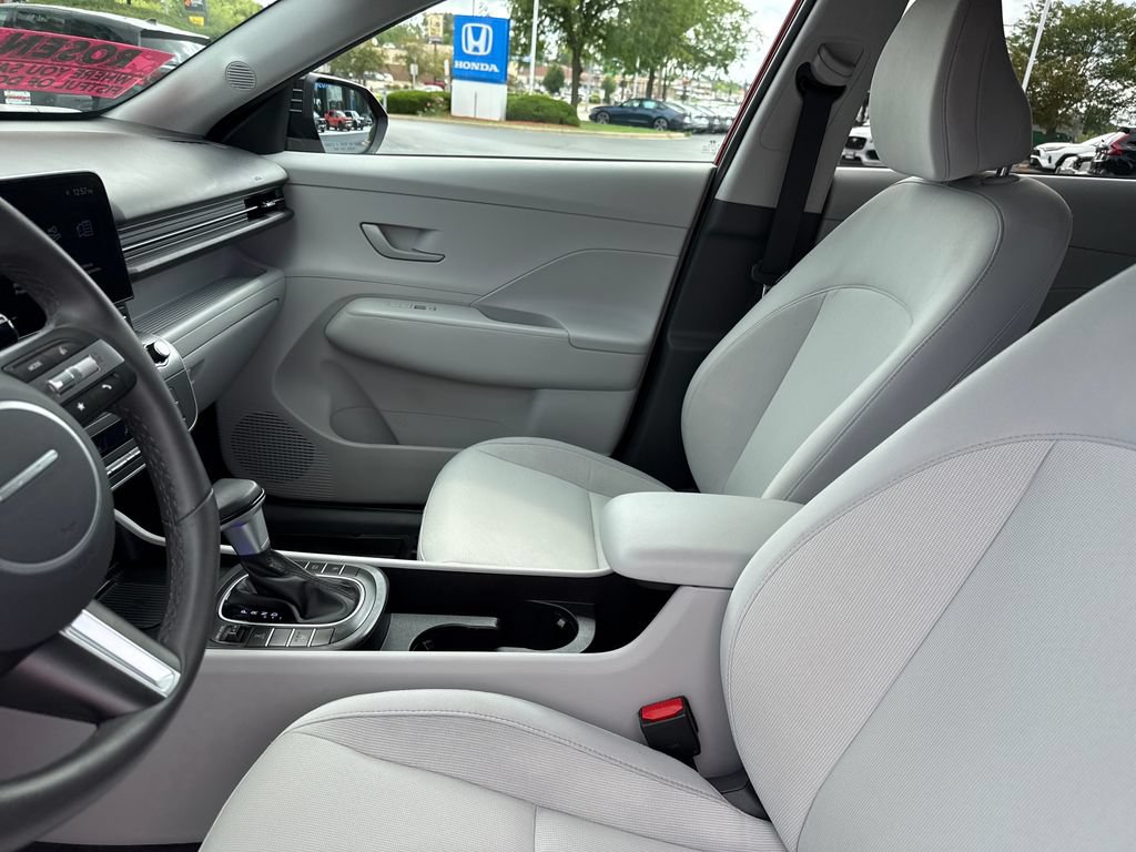 Certified 2026 Hyundai Kona SEL Sport AWD/4WD image 13