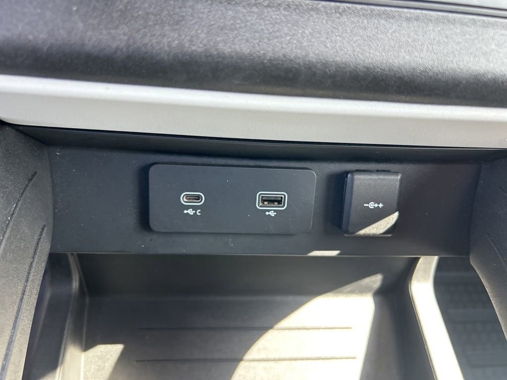 Used 2020 Land Rover Defender 110 HSE image 41