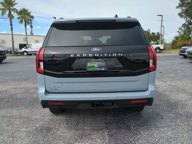 Used 2025 Ford Expedition Active image 6