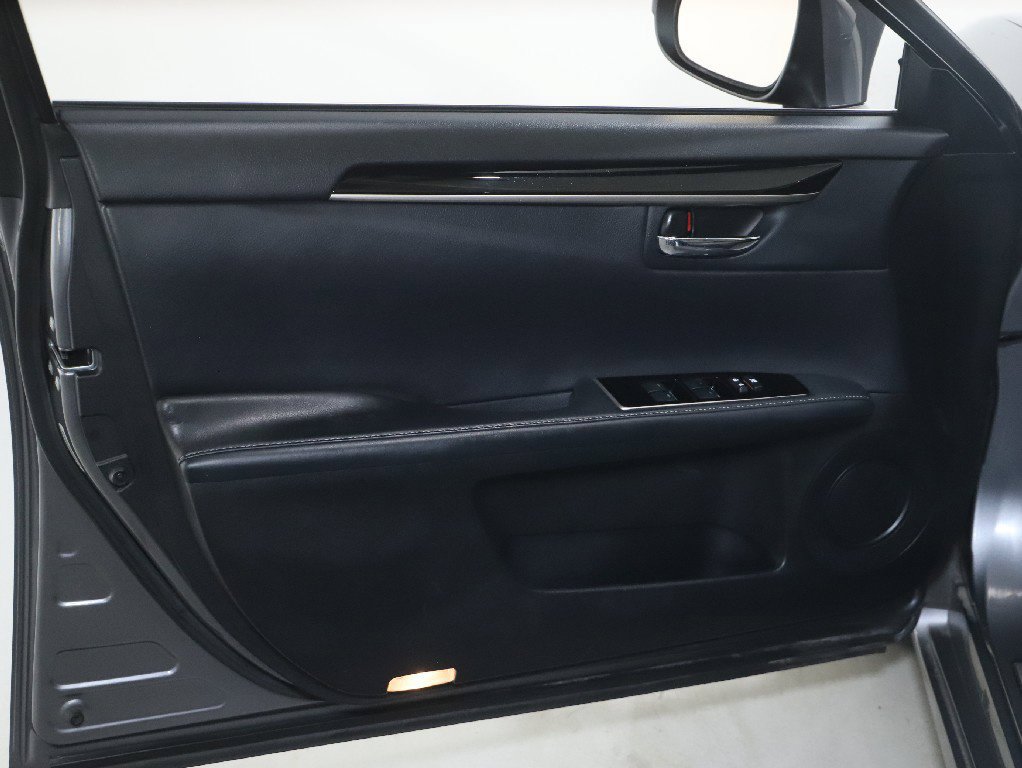Used 2016 Lexus ES 350 w/ Accessory Package 2 FWD image 16