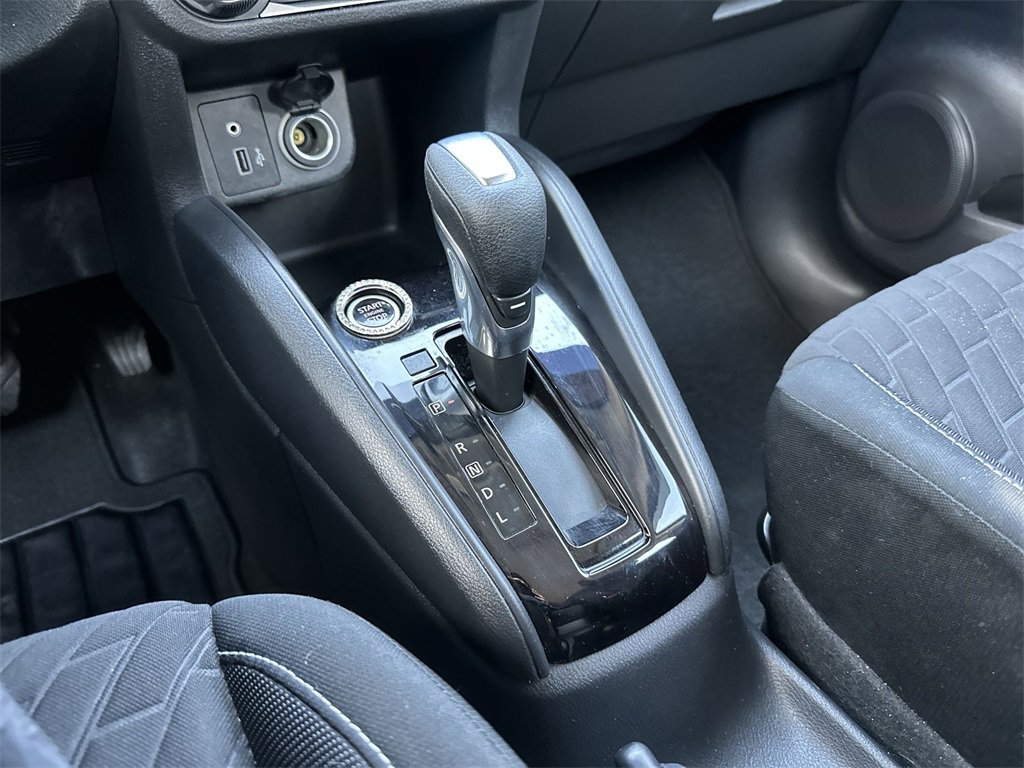 Used 2022 Nissan Kicks S image 19