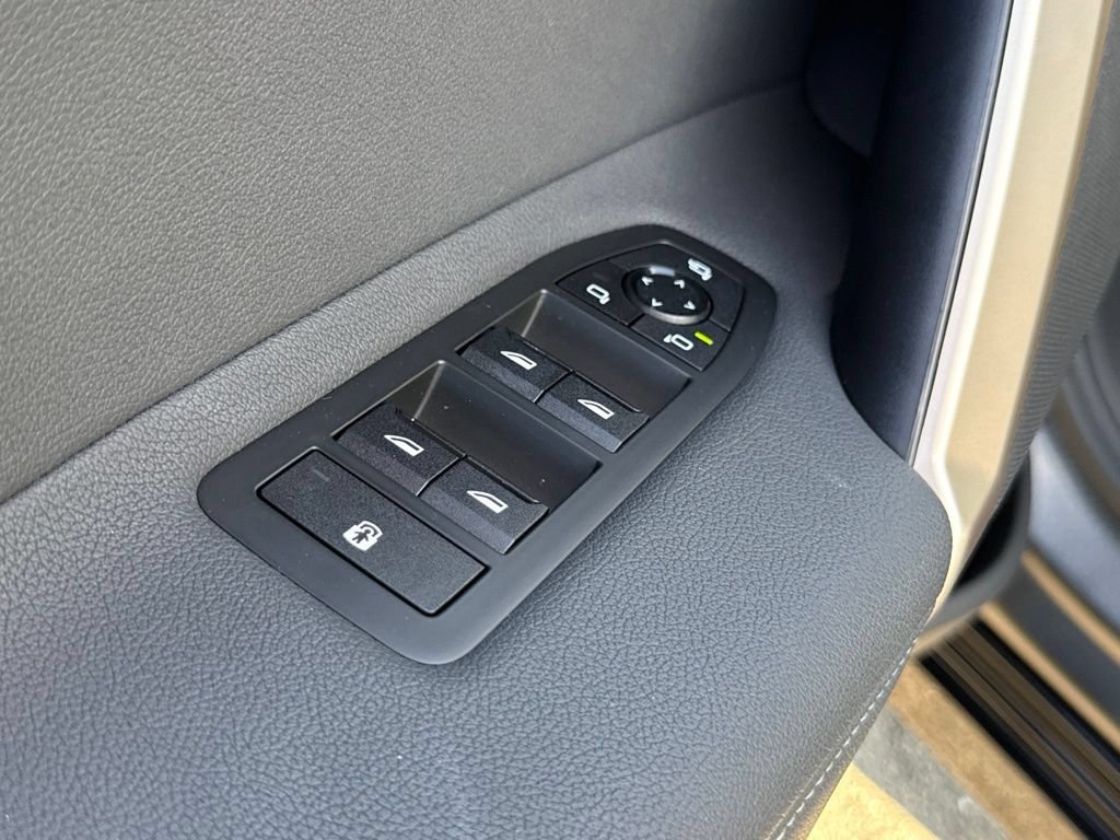 Used 2026 BMW iX xDrive45 AWD/4WD image 20
