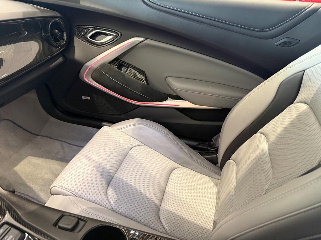Used 2016 Chevrolet Camaro SS image 22