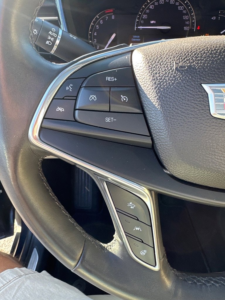 Used 2017 Cadillac XT5 Luxury w/ Driver Awareness Package image 13