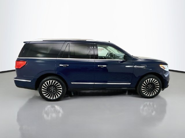 Used 2019 Lincoln Navigator Black Label AWD/4WD image 8