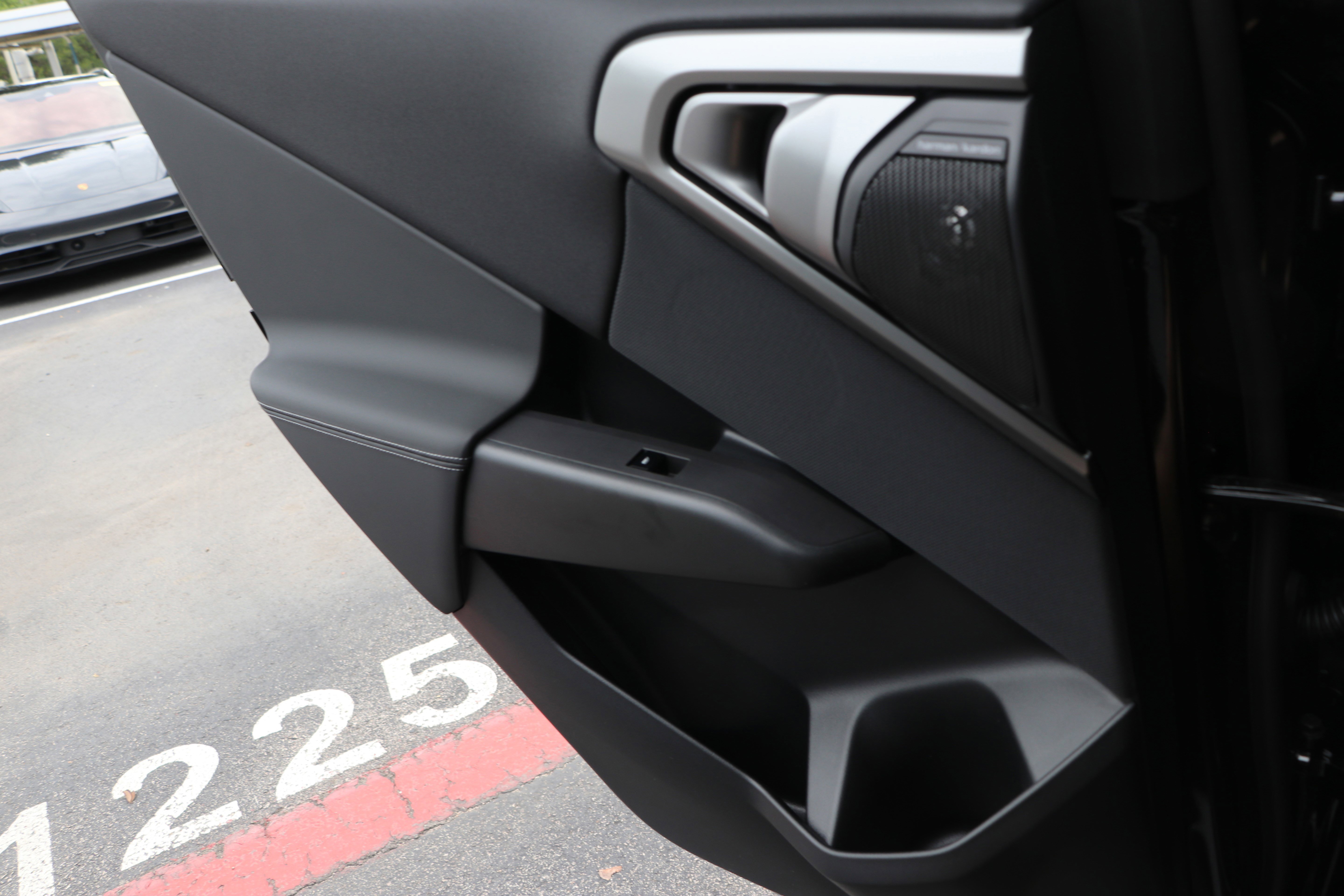 Used 2026 BMW X3 xDrive30 w/ Premium Package image 34