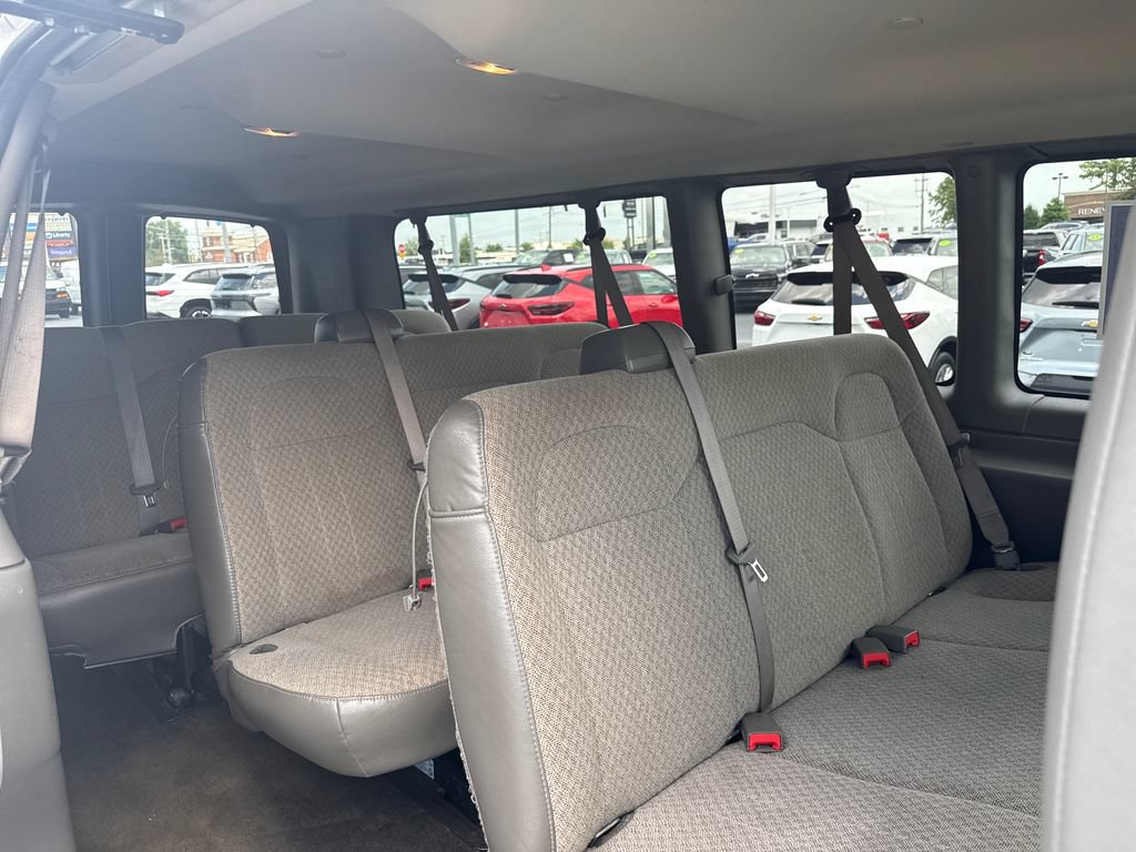 Used 2019 Chevrolet Express 3500 LT w/ LT Preferred Equipment Group RWD image 37