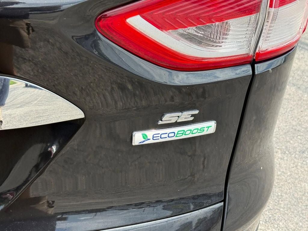 Used 2015 Ford Escape SE w/ SE Chrome Package FWD image 7