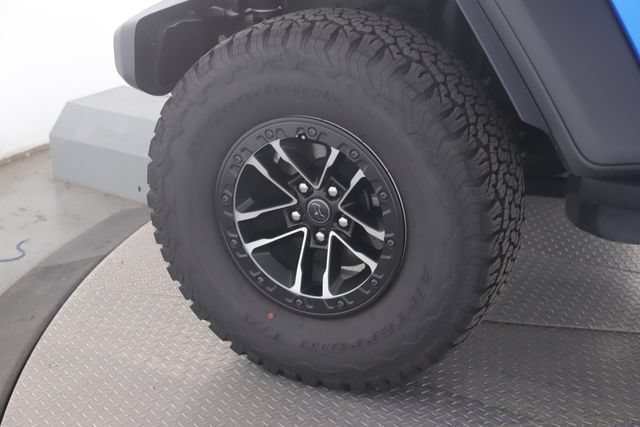 Used 2026 Jeep Wrangler Unlimited Sport AWD/4WD image 13
